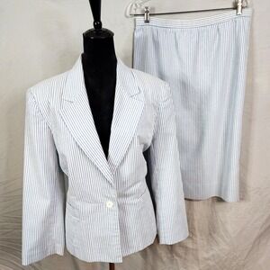 Vintage HENRY LEE Size 14P Blue White Classic Seersucker 2pc Skirt Suit‎ Office